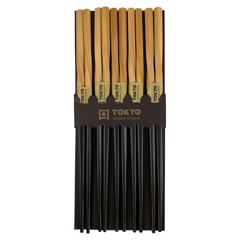 BLACK TWIST Essstäbchen / Chopsticks von Tokyo Design
Natur, Schwarz, Bambusholz
Anzahl der Stäbchen: 5 Paare