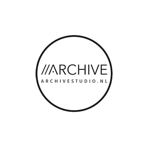 Archive Studio - Logo, Keramik-Becher und -tassen, hergestellt in vietnamesischen Handwerksbetrieben