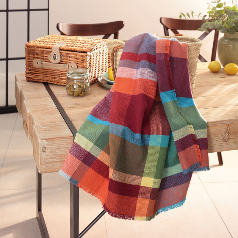Dekovorschlag Biederlack Plaid mit Fransen COLOURIST - 130x170 - Karomuster bunt, im Home-and-Kitchen Online Shop