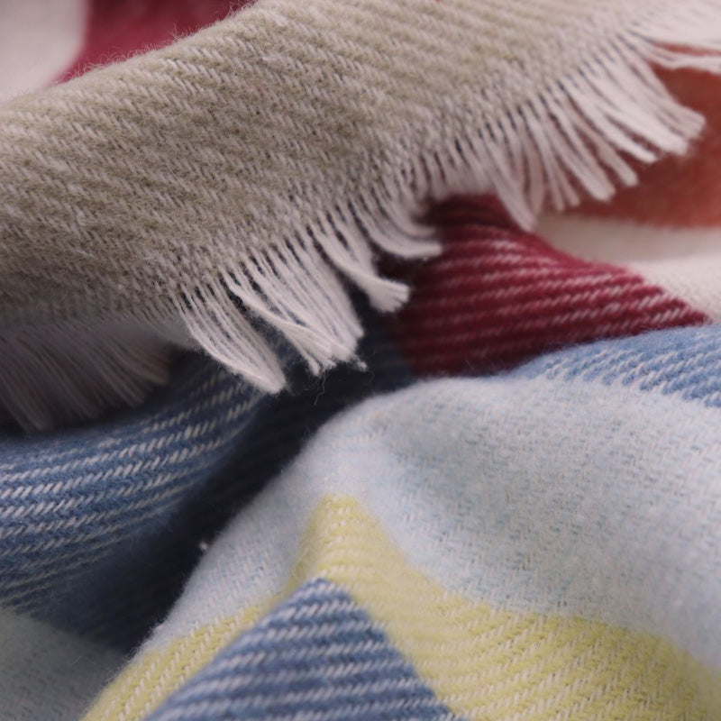 Detailansicht Fransen Biederlack Plaid mit Fransen RIAD - 130x170 - gestreift - bunt im Home-and-Kitchen Online Shop