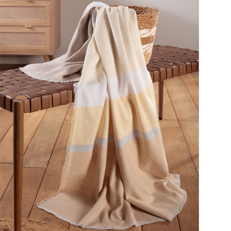 Dekobeispiel Sommerdecke Biederlack Plaid Sand Stripe, beige, gestreift, 130x170 cm, Decke, Sommer im Home-and-Kitchen online Shop