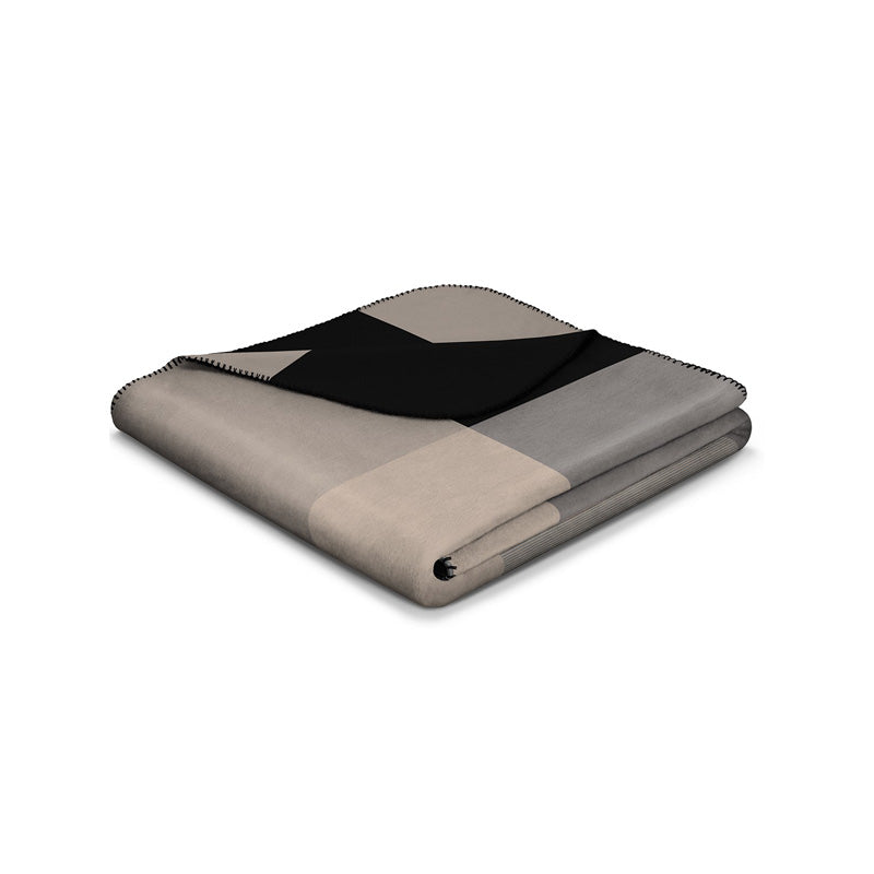 Biederlack Wohndecke Alp Square Braun Schwarz kariert im Home-and-Kitchen Online Shop