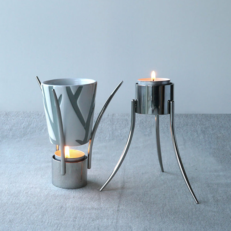 Dekobeispiel Born in Sweden Teelichthalter aus glänzendem Edelstahl, 14 cm, mit 3 Kombinationsmöglichkeiten im Home-and-Kitchen.de Online Shop