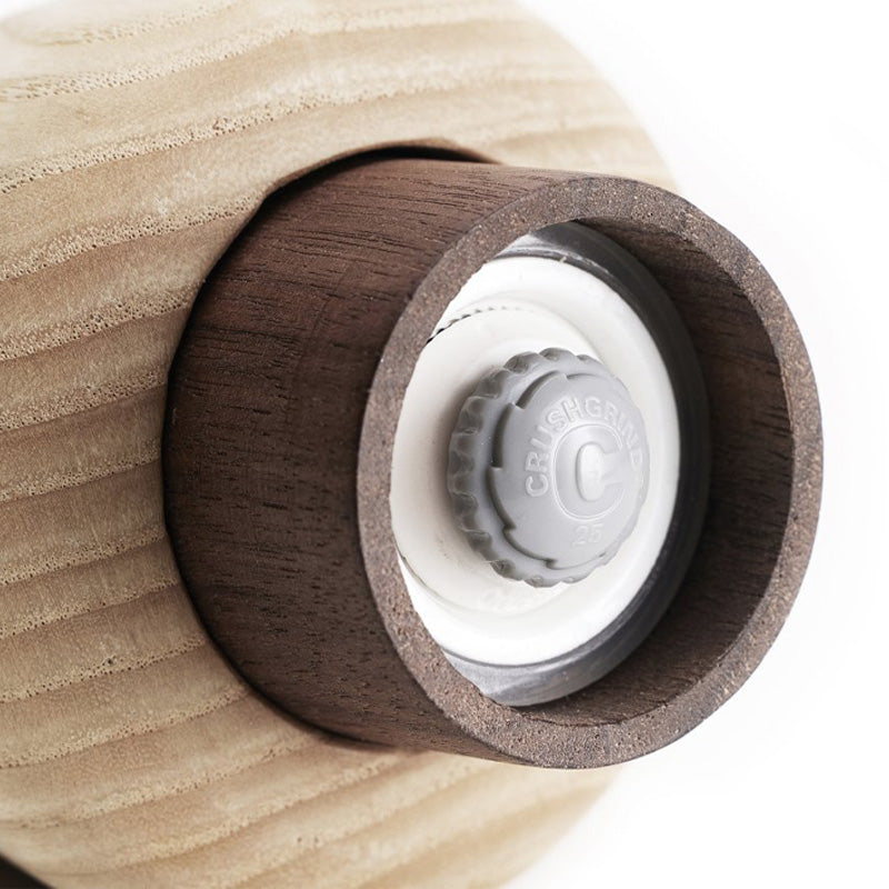 Mahlwerk Born in Sweden Pfeffermühlen oder Salzmühlen aus Holz, Höhe 15-17 cm, Keramikmahlwerk, im Home-and-Kitchen.de Online Shop