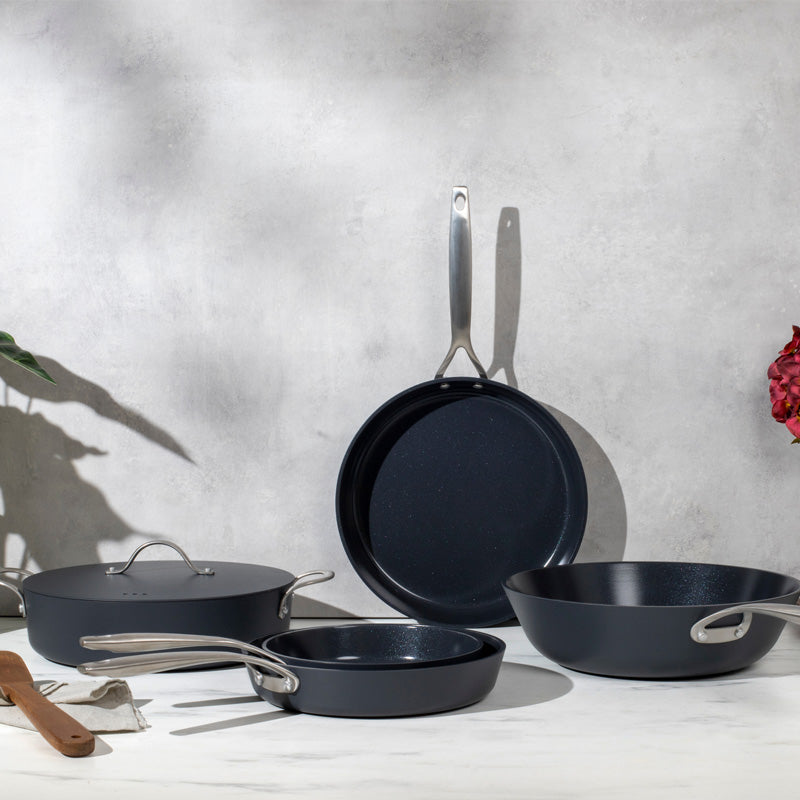 Kollektion der Brabantia Pfannenserie ZENN