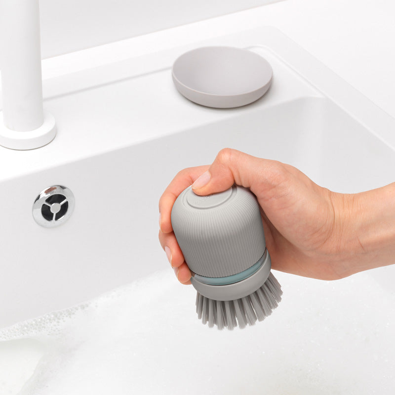 Beispiel Brabantia Spülbürste mit integriertem Spülmittelspender in Grau oder Anthrazit im Home & Kitchen Online-Shop
