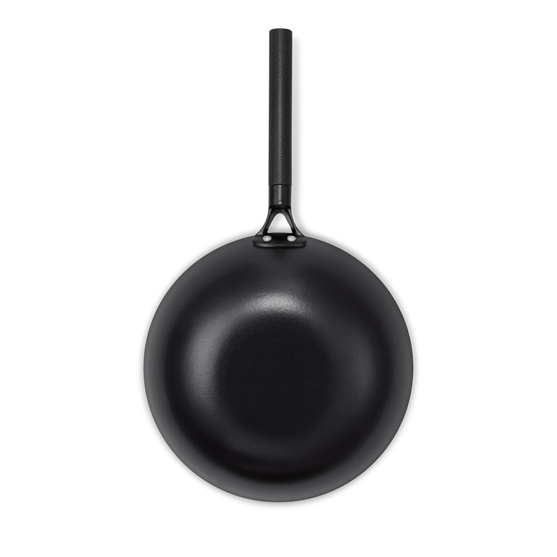 Ansicht Unterseite Brabantia Wok 28 cm aus recyceltem Eisen mit PFAS-freier Keramikbeschichtung - schwarz im Home & Kitchen Online-Shop