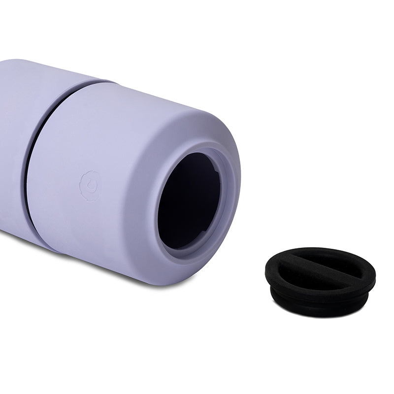 Detailansicht Einfüller CrushGrind Gewürzmühle BILLUND - Biokomposit -Lavender - 12 cm, Keramikmahlwerk, hergestellt aus Biokomposit