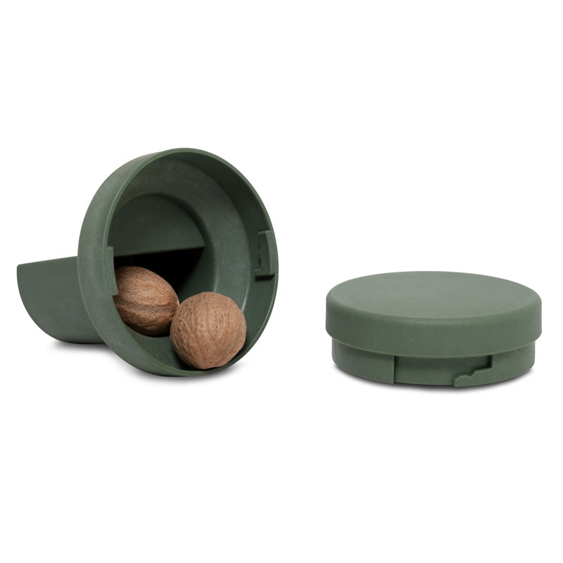 Aufbewahrungsbox CrushGrind Muskatnuss-Mühle BILLUND - Biokomposit - grün - 8 cm, Keramik Mahlwerk, mit Aufbewahrungsbox im Home-and-Kitchen Online Shop