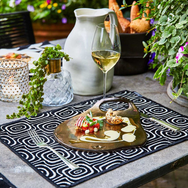 Teller oder Servierplatte in der Farbe Platin, Teller LOLA von Dutchdeluxes Jetzt bei Home & Kitchen im Online Shop