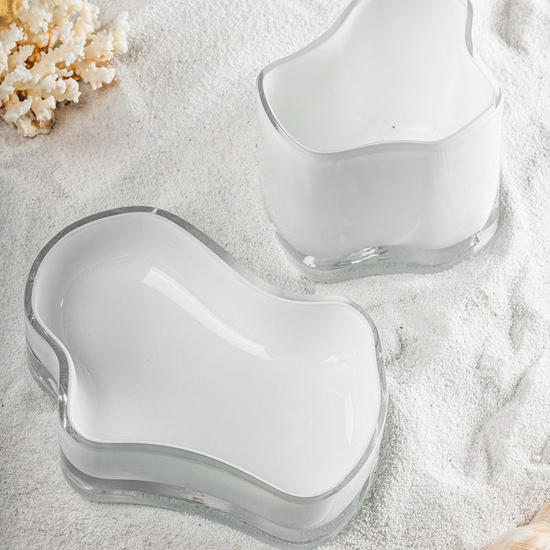 Weiße Element Accessories Glasschale Coral mit organischer Form. Dickes Glas. Farbe Weiß. Home-and-Kitchen Online Shop