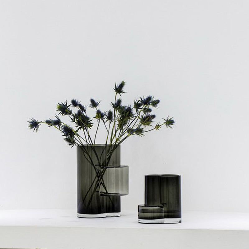 Für Frisch- oder Trockenblumen Glasvase Fusio grau von Element Accessoires, ein richtiger Eyecatcher, für kreative Arrangements