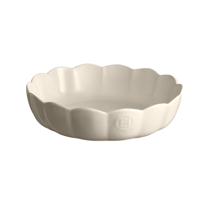 runde Kuchenform MADELEINE  von Emile Henry, creme, Durchmesser 27 cm, mit Wellenrand