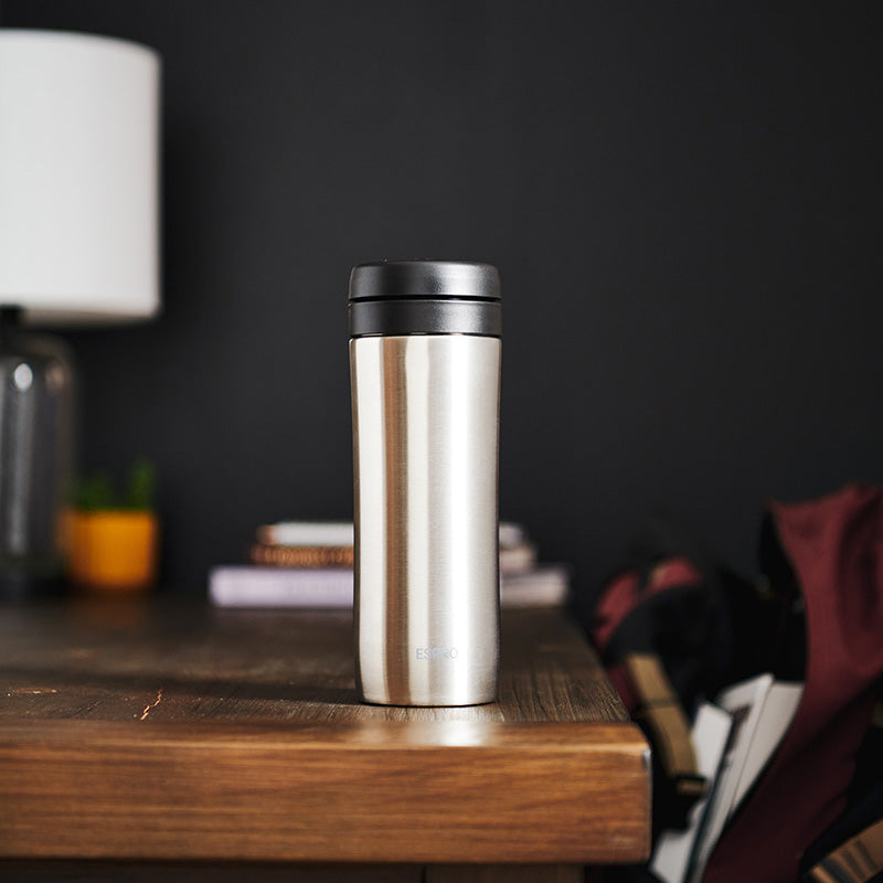 Dekobeispiel ESPRO P1 Travel French Press 350 ml - Edelstahl gebürstet, Vakuum-Isolierung, Höhe 20,6 cm, im Home-and-Kitchen Online Shop