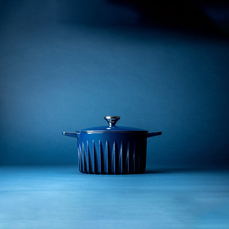 FireUp Kochtopf No.1 - Gusseisen/Emaille - 26 cm - blau, Höhe 22 cm, Volumen 5 Liter, im Home-and-Kitchen Online Shop