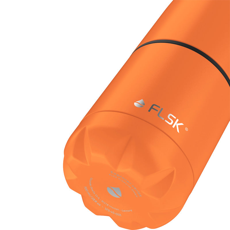 Abschraubbarer Becher der FLSK Edelstahl Trinkflasche in der Farbe Orange / Trail Orange im Home-and-Kitchen Online Shop