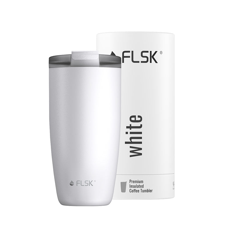FLSK Kaffeebecher in der Farbe Weiß, optimale Trinköffnung