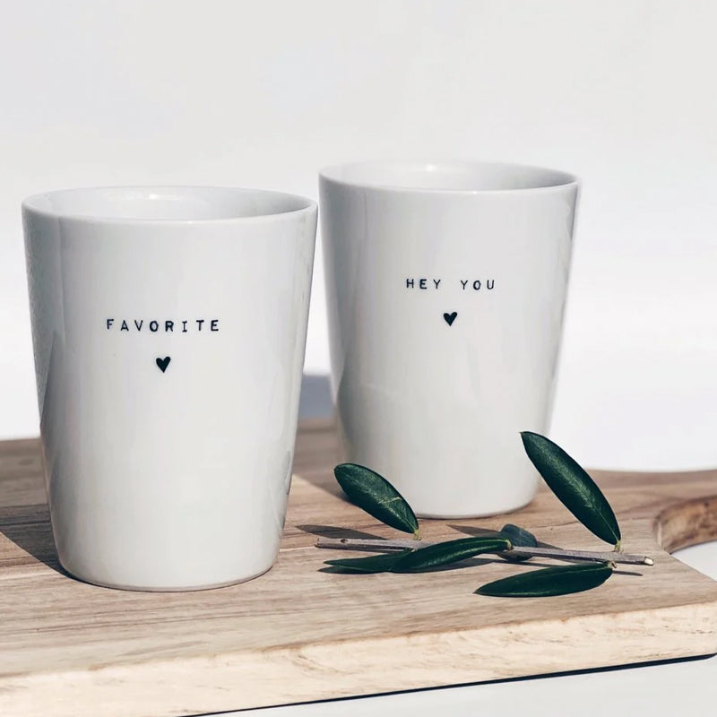 Goldscherben Porzellan Kaffeebecher weiß, Motive Hey You und Favorite, 280 ml, im Home-and-Kitchen Online Shop