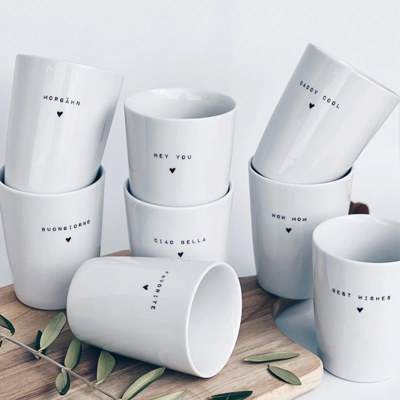 Arrangement Goldscherben Porzellan Kaffeebecher weiß, verschiedene Motive, 280 ml, im Home-and-Kitchen Online Shop