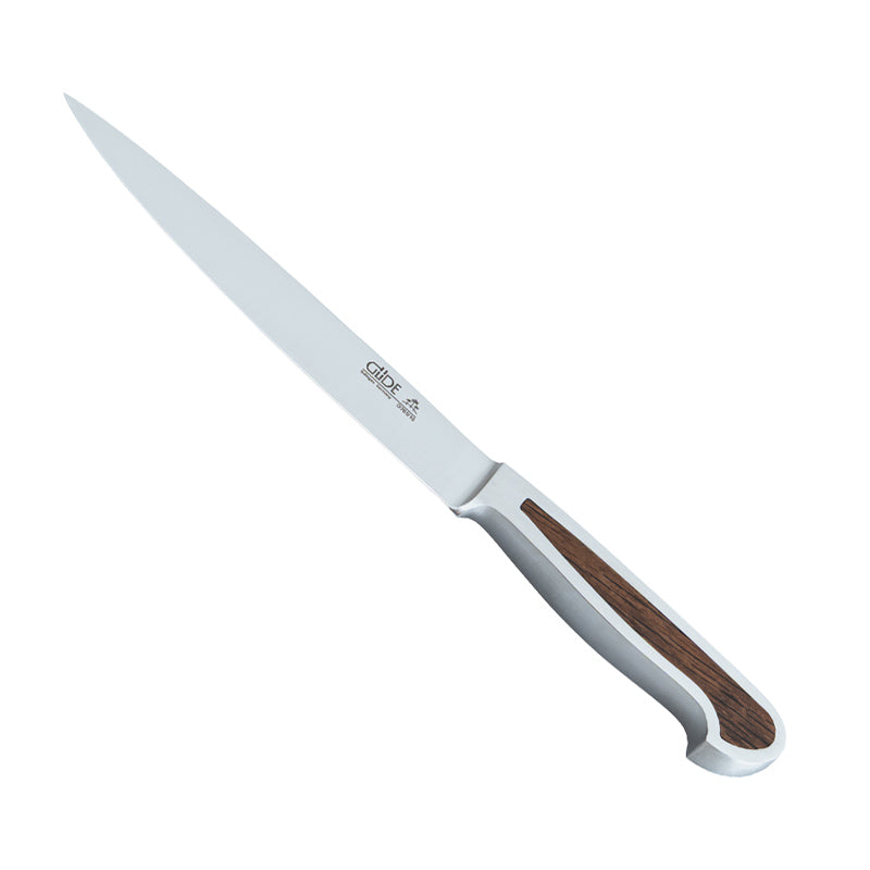 Handarbeit von eisgehärtet bis geschärft: DELTA Zubereitungsmesser von Güde Messer Solingen, Griffschale aus Räuchereiche mit edler Maserung. 
Online-Shop Home-and-Kitchen.de