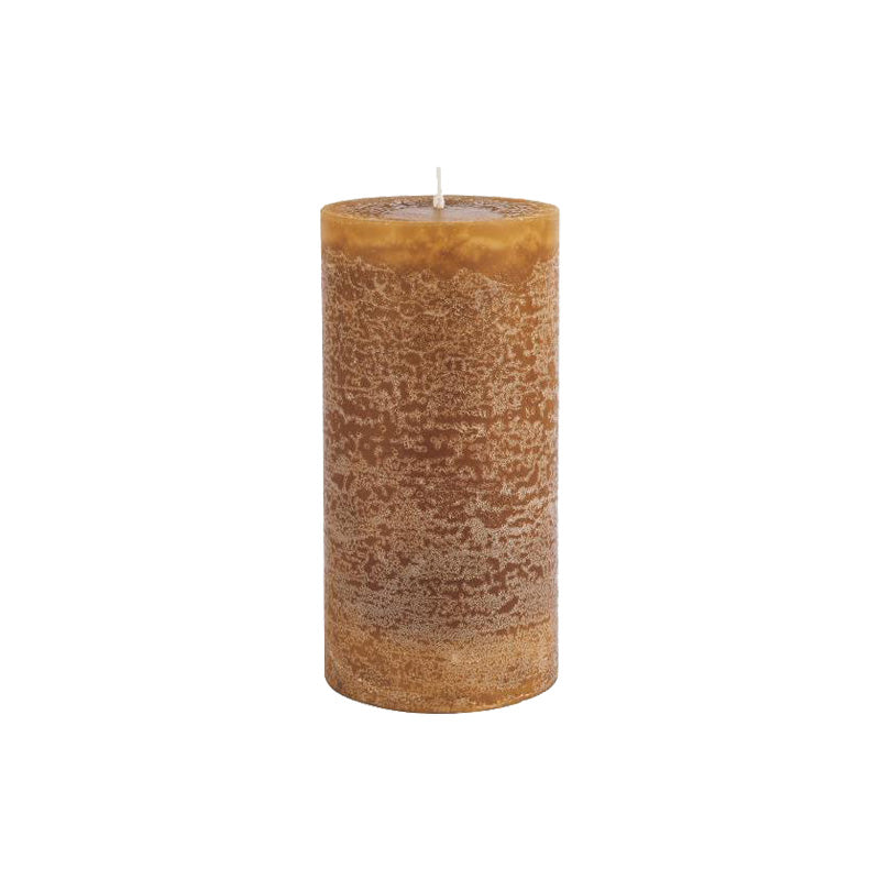 Stumpenkerzen/Blockkerzen von IB Laursen, Farbe: mustard, 
14 cm, 3 Größen, rustikale Verarbeitung,
gleichmässiges Abbrennen
