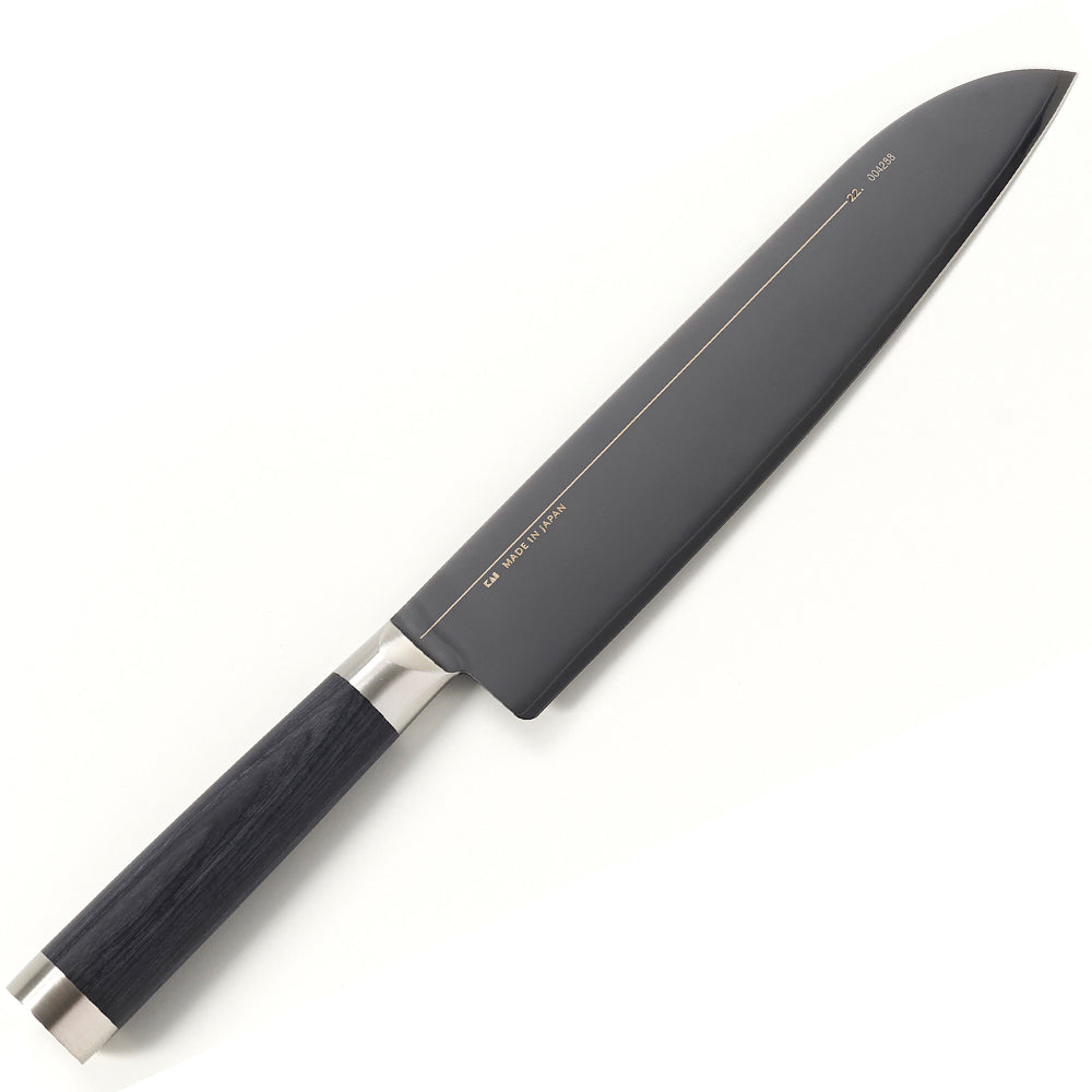 Kochmesser No. 05 MICHEL BRAS von KAI, Santoku-Form, Küchenmesser,  
Typ: High End Serie, aus Japan, handgefertigt, Schliff: beidseitig, Griff: Pakkaholz, schwarz
