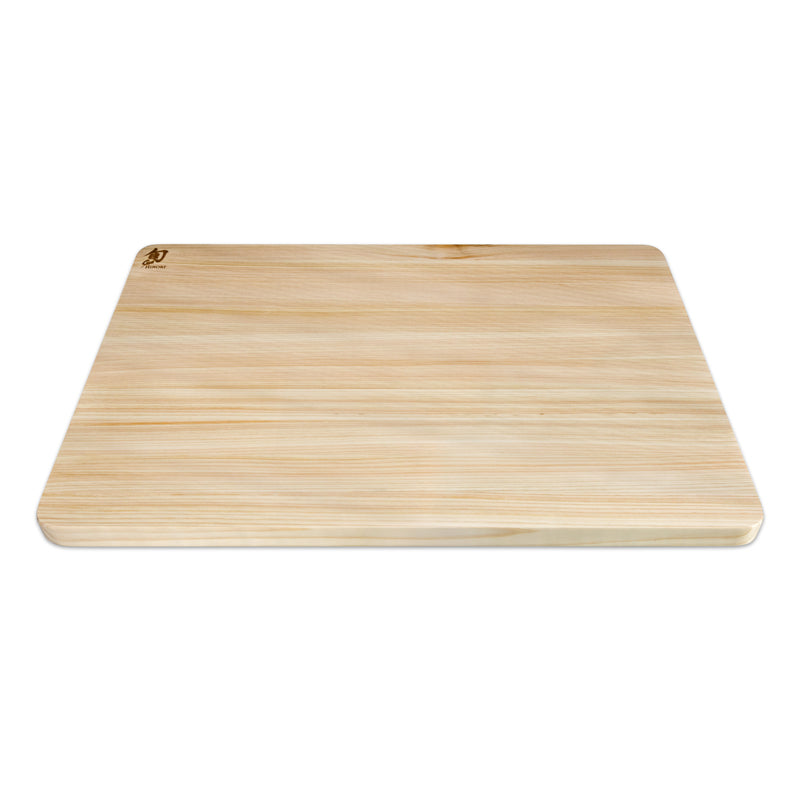 In zwei Größen erhältlich: Rechteckiges Schneidbrett Shun Hinoki von KAI aus japanischem Zypressenholz, hergestellt in Japan.
Online-Shop Home-and-Kitchen.de