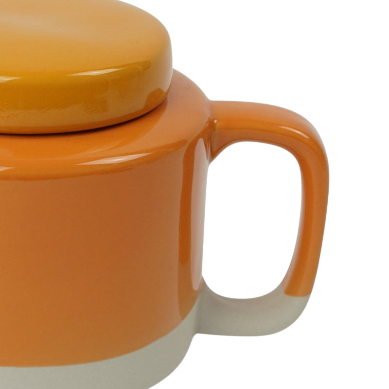 Großer Henkel an zweifarbiger  Teekanne CYL von KINTA, 
Steingut, Höhe 13 cm, Ø 13 cm / Volumen 950 m
Online-Shop Home-and-Kitchen.de