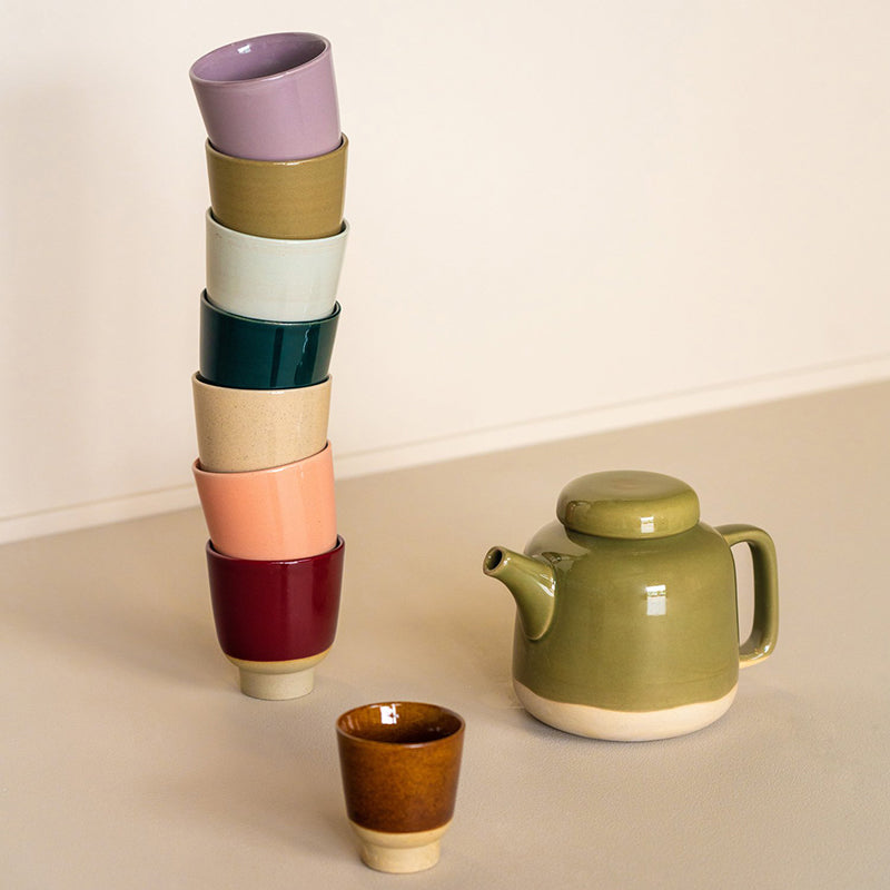 Kombinierbar mit anderen bunten Farben: Khaki-grüne RUTUNDA Teekannen von KINTA, Online-Shop Home-and-Kitchen.de