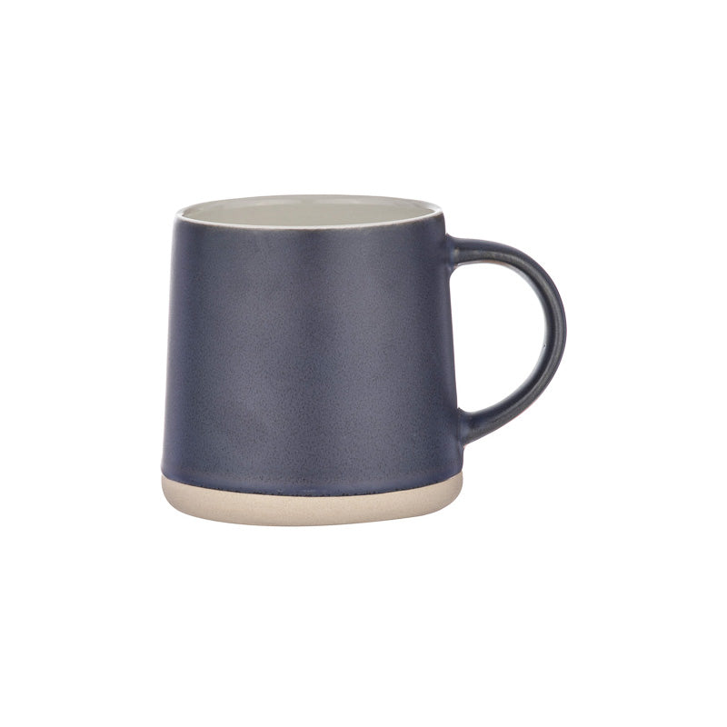 TAPER-Kaffeebecher von Ladelle, Farbe Jeansblau, mit Henkel, in 4 zusammen passenden Farben, 350 ml, entworfen von Designer Graham Jowitt, kombinierbar mit Tassen-Serie CARVE
