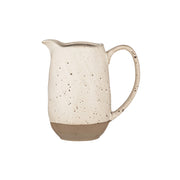 Wasserkrug Terra von Ladelle, in 2 Farben, Terrakotta, 1.300 ml Volumen, für Limonaden, Säfte, Milch etc. 
Höhe 18 cm, Farben Beige oder Salbeigrün