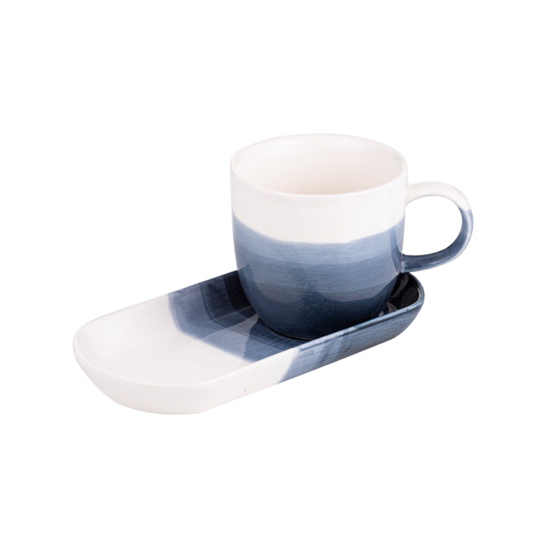 Teller-Set und Kaffeebecher Immerse von Ladelle, in 4 Farben erhältlich, Volumen 200 ml, extralange Untertasse als Ablage, Länge 18 cm, Breite 8,5 cm, miteinander kombinierbar