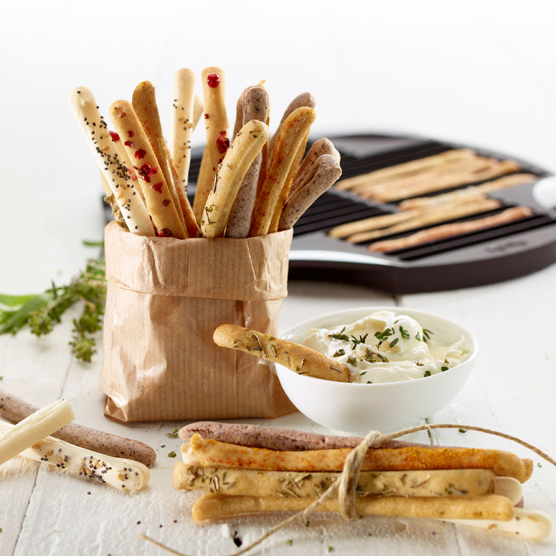Silikon-Brotstick-Backform von Lekue  für 30 Stück, lebensmittelgeeignetes Silikon, Sticks lassen sich leicht aus der Form lösen, platzsparend verstauen, für Backofen und Mikrowelle