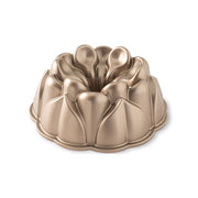 MAGNOLIA-Backform von Nordic Ware, mit Blütenmuster, Aluminiumguss, PFAS-freie Antihaftbeschichtung, 