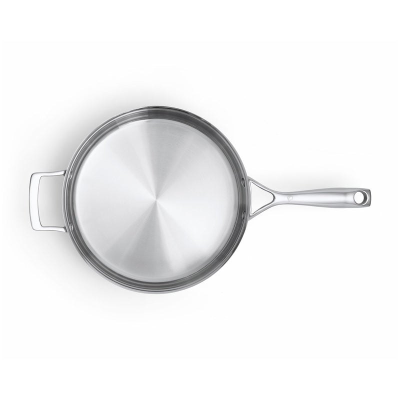 Innenansicht Kupferkern Schmortopf von Olavson, PFAS-frei, genieteter Stielgriff und zweiter Griff am Topfrand.
Online-Shop Home-and-Kitchen.de