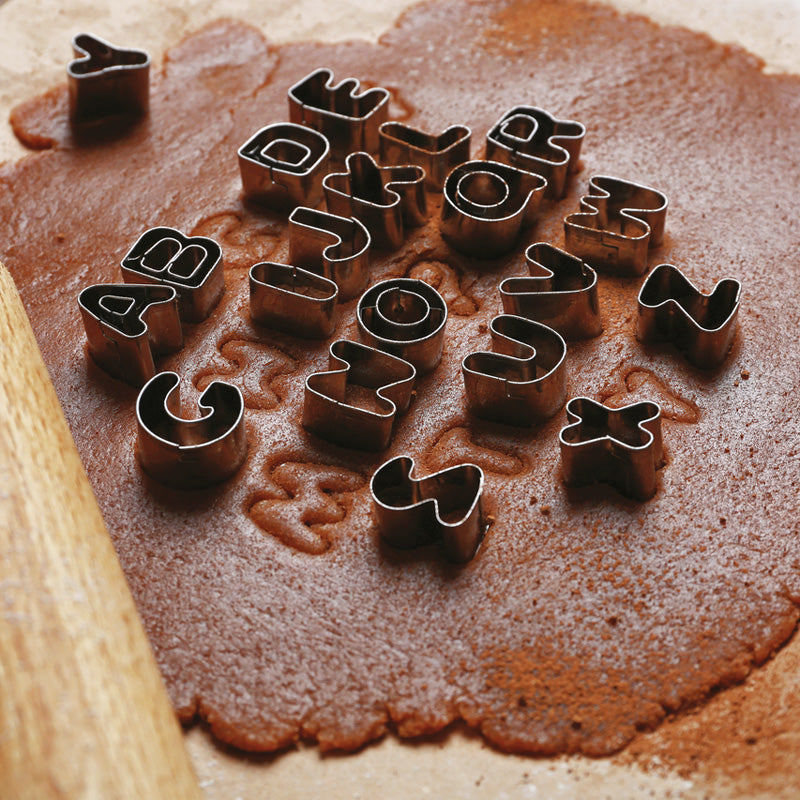 Buchstaben - Plätzchen-Ausstecher-Set von Paderno,von A-Z
Von A - Z, für Kindergeburtstage
Größe: 2 cm x 2 cm, rostfreier Edelstahl
Online-Shop Home-and-Kitchen.de