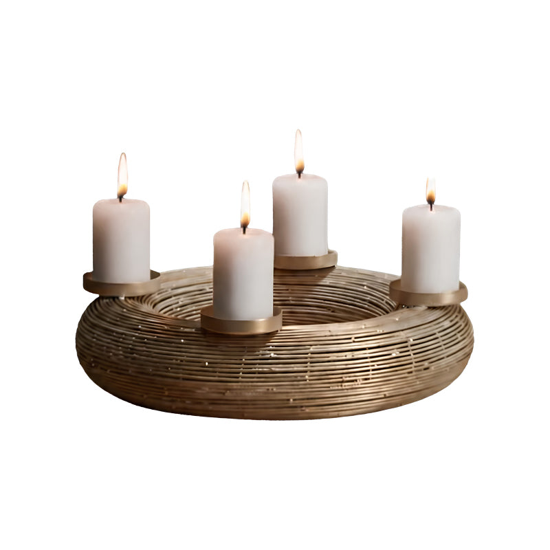 GRACIA Adventskranz von Philippi Design, pulverbechichteter Stahl in einem zarten Goldton, handgeflochten, wiederverwendbar, für Block- und Stumpenkerzen
Online-Shop Home-and-Kitchen.de