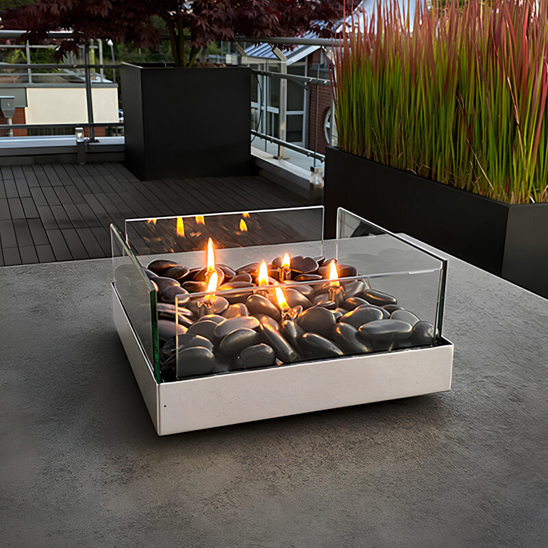Für Innen- und Outdoor-Bereich: Tischkamin FIREPLAE von Philippi Design, Größe von 23x23x10 cm,  schwarze Flußkieselsteine , dickes Sicherheitsglas. Online-Shop Home-and-Kitchen.de