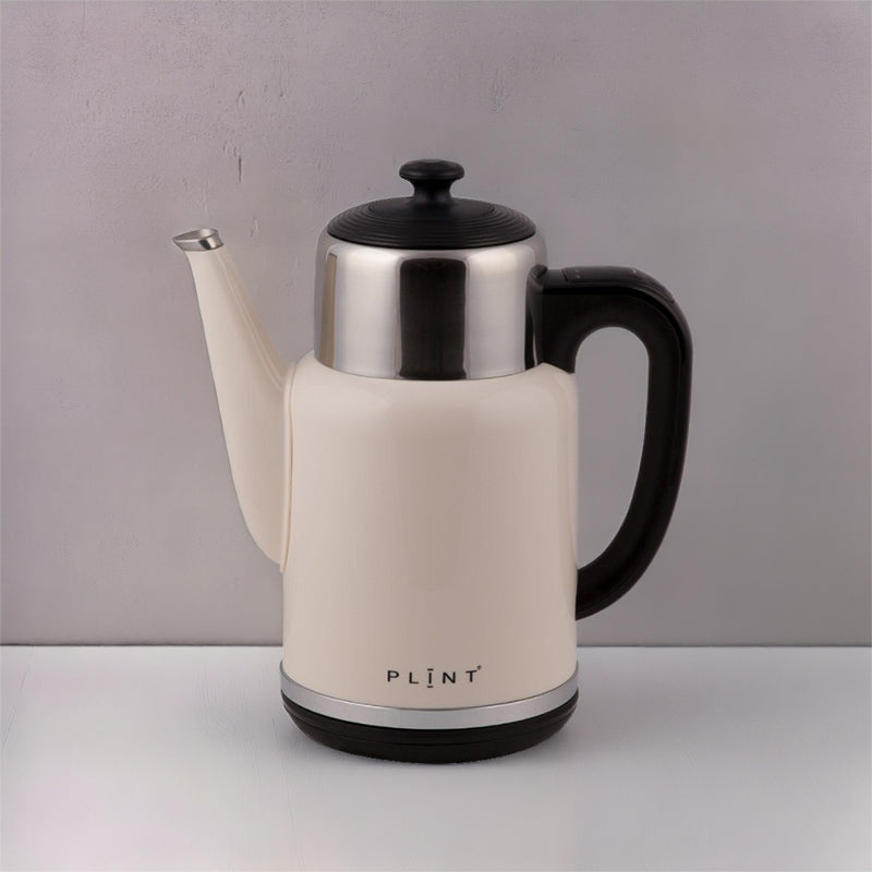 in 8 Farben im Online-Shop Home-and-Kitchen.de: PLINT Wasserkocher aus Edelstahl und Kunststoff ,
doppelwandiges Design, 360°-Sockel
Volumen 1,7 Liter, digitale Anzeige