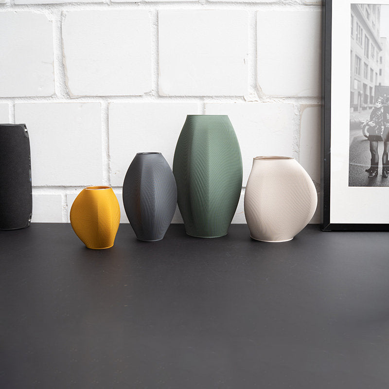 Alle Vasen von recozy+ sind miteinander kombinierbar - auch in verschiedenen Farben erhältlich. Online-Shop Home-and-Kitchen.de