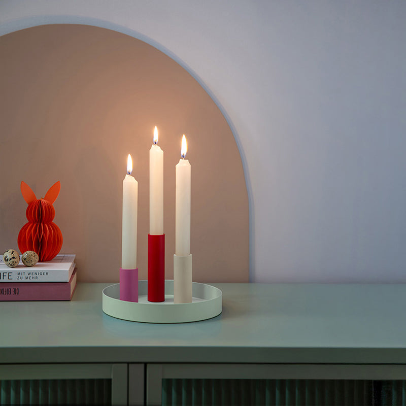 Für Stabkerzen geeignet: Kleiner LUNA Kerzenständer von Remember, Halter in unterschiedlichen Höhen. 
Online-Shop Home-and-Kitchen.de
