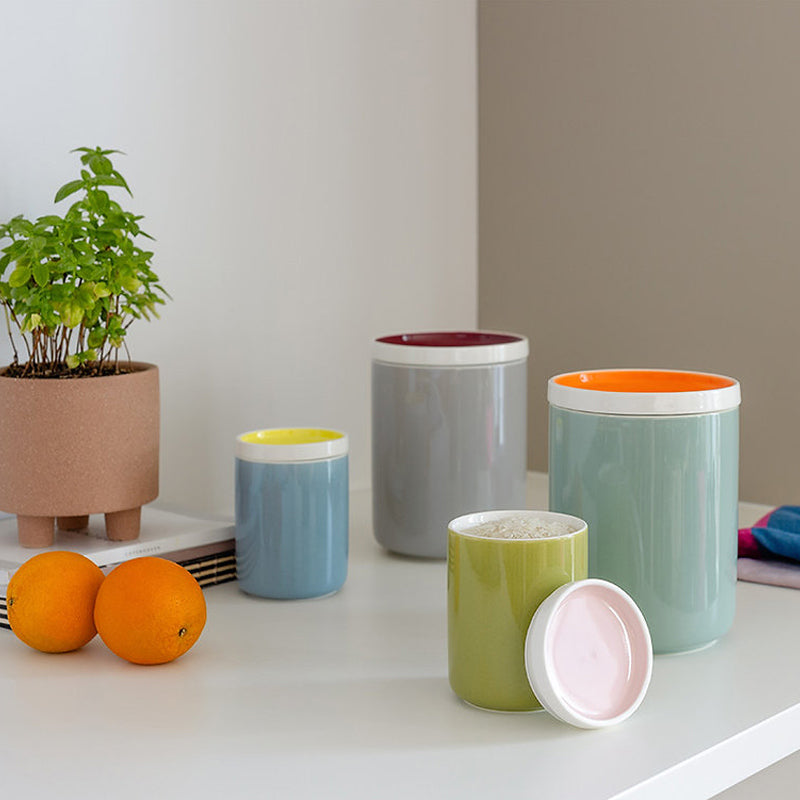 EVerschiedene Dosen aus dem Sortiment von Remember. Online-Shop Home-and-Kitchen.de