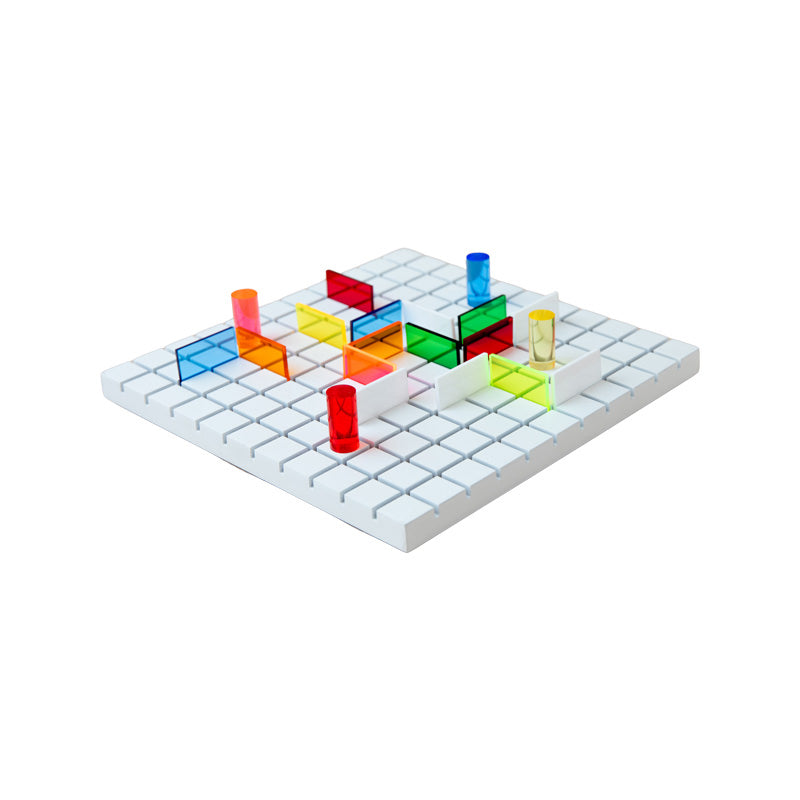 Strategie- und Gedächtnisspiel in einem: PASO, ein Spiel für 2-4 Personen, mit bunten Hindernissen.Online-Shop Home-and-Kitchen.de