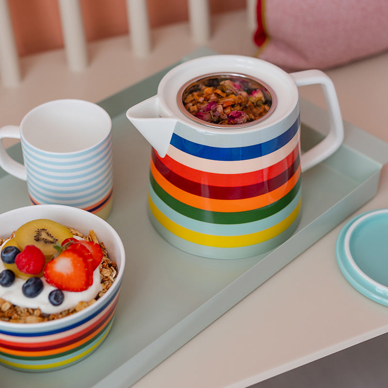 Teekanne Lorenzo von Remember mit passender Müslischale. Zu erhalten im Online-Shop Home-and-Kitchen.de