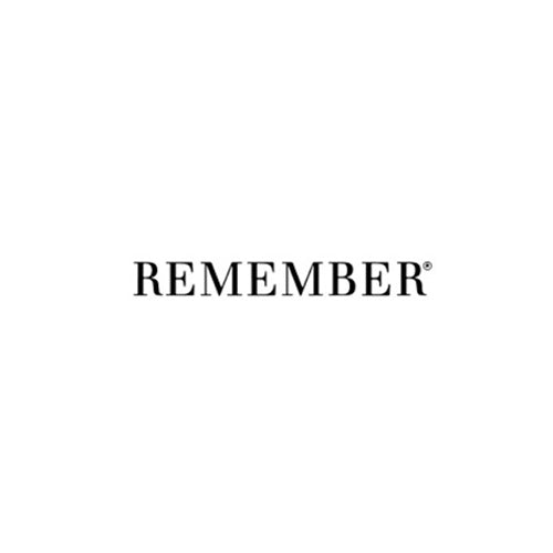 REMEMBER-Logo- farbenfrohe Designs und Accessoires wie Spiele, Windlichter aus Glas, magnetische Kerzenhalter, Vorratsdosen, Tabletts und Flaschenöffner