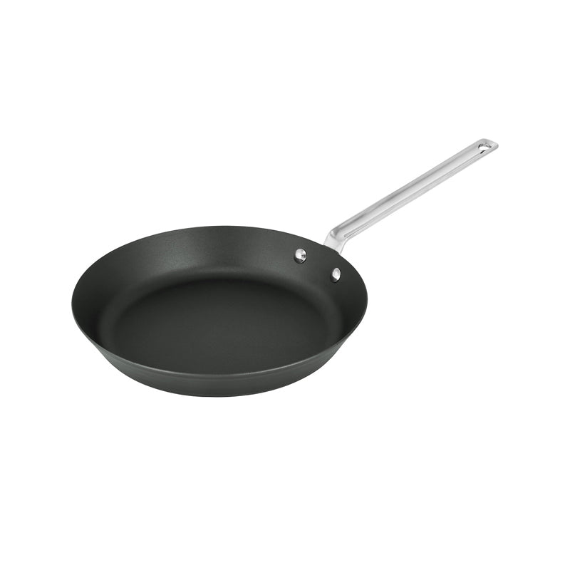 BLACK IRON Bratpfanne von Scanpan  PFAS-frei, fest vernieteter Griff aus hitzebeständigem Edelstahl