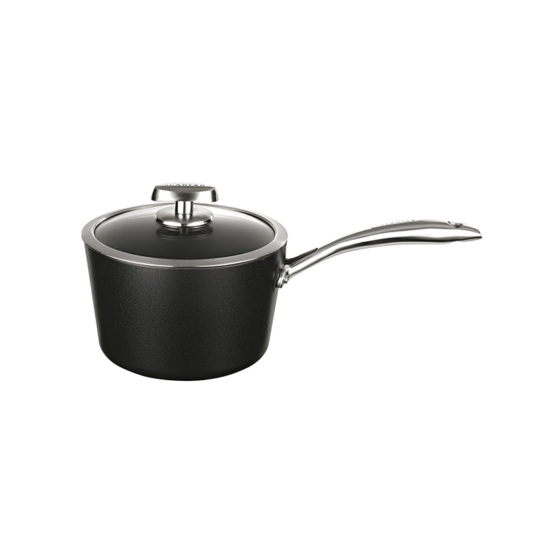 Aus recyceltem Aluminium: Stielkasserolle PRO IQ von Scanpan, antihaftbeschichtet, ergonomischer Stielgriff, Glasdeckel
