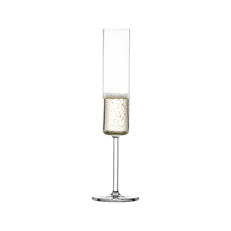 Sektglas MODO von Schott Zwiesel
zylindrische Form und langer Stiel
Farbe: Klar, Online-Shop Home-and-Kitchen.de
