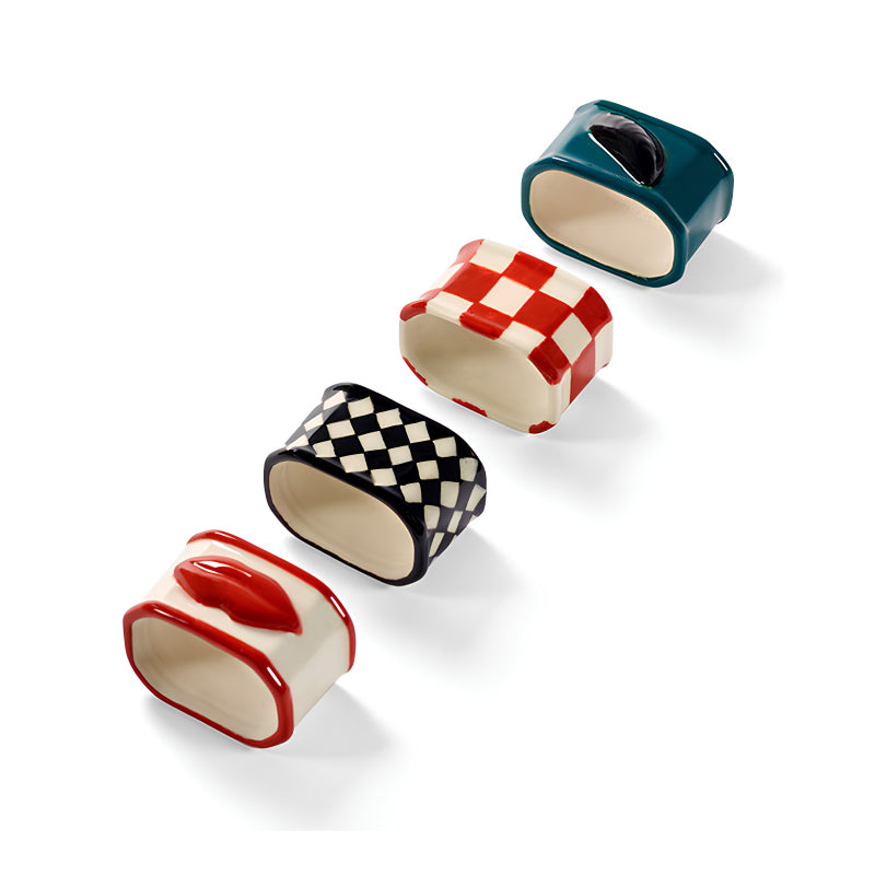 Bunte Serviettenringe LES OBJETS MOULEVERSANTS aus Steingut von Serax. Jeder Ring hat ein anderes Muster und eine andere Farbe. Online-Shop Home-and-Kitchen.de