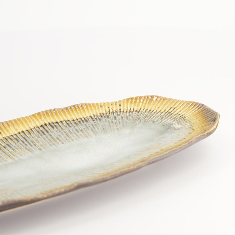 YAMASAKU Servierplatte von Tokyo Design, in den Farben Weiß, Gold.
Online-Shop Home-and-Kitchen.de
